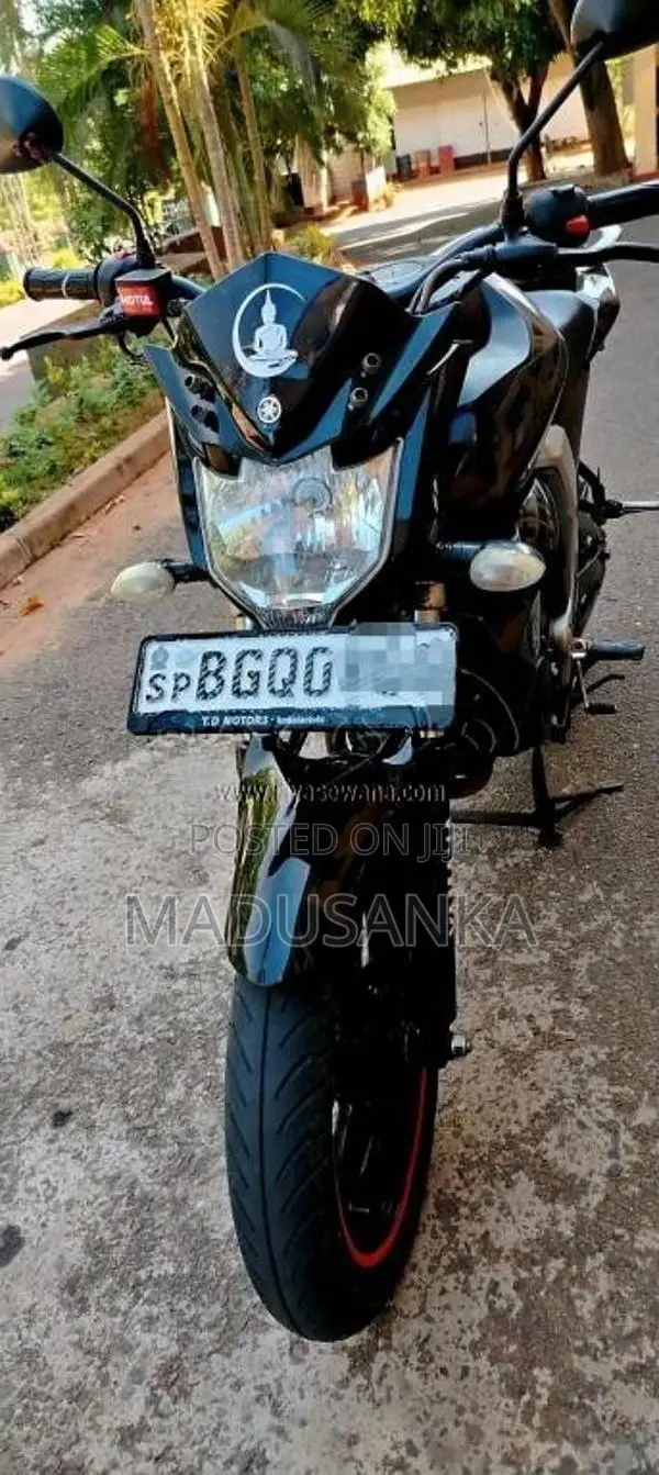 Yamaha FZ VERSION 2.0 2018 Motorbike (Used)