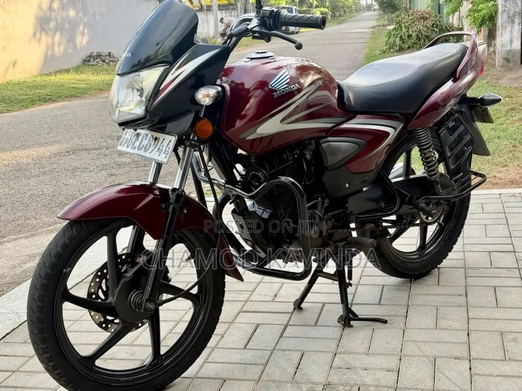 Honda Shine 2016 Motorbike (Used)
