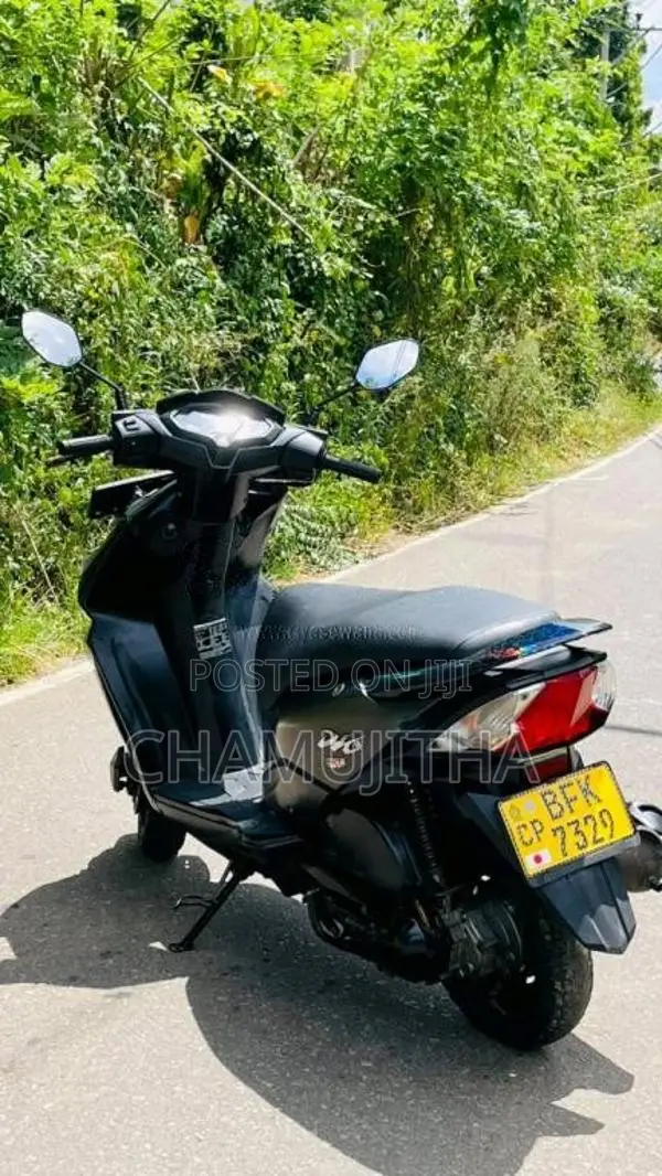 Honda Dio 2017 Motorbike (Used)
