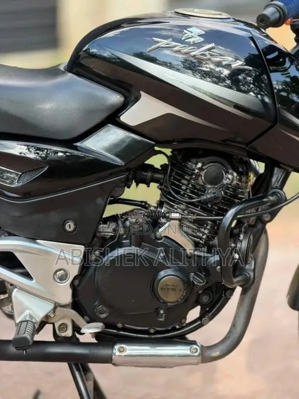 Bajaj Pulsar 180 2010 Motorbike (Used)