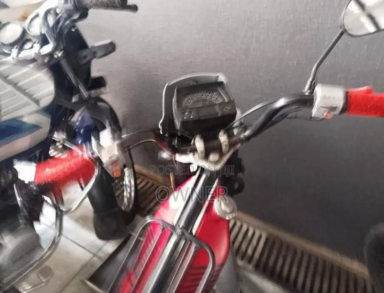 Singer Safari 2015 Motorbike (Used)