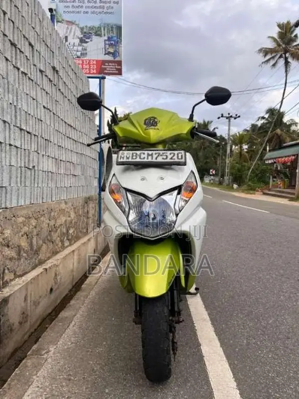 Honda Dio 2015 Motorbike (Used)
