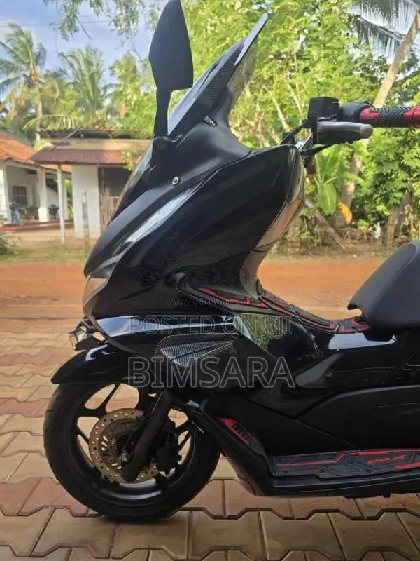 Honda PCX 160 Japan 2024 Motorbike (Used)