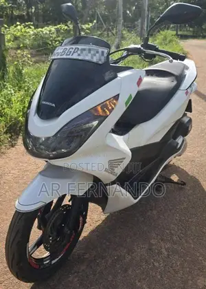 Honda PCX 125 Japan JF 2018 Motorbike (Used)