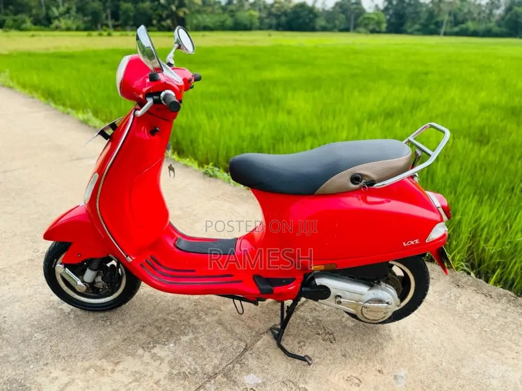 Vespa VXL 125 2018 Motorbike (Used)