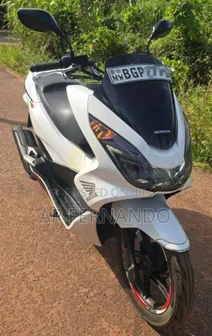 Honda PCX 125 Japan JF 2018 Motorbike (Used)