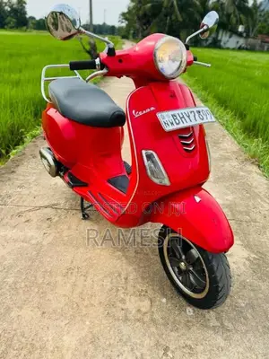 Vespa VXL 125 2018 Motorbike (Used)
