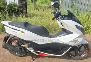 Honda PCX 125 Japan JF 2018 Motorbike (Used)