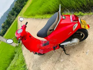 Vespa VXL 125 2018 Motorbike (Used)