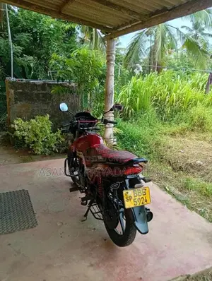 Mahindra Centuro 2015 Motorbike (Used)