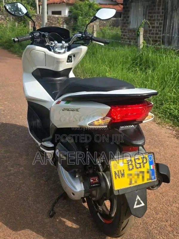 Honda PCX 125 Japan JF 2018 Motorbike (Used)