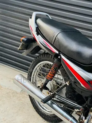 Bajaj CT-100 2015 Motorbike (Used)