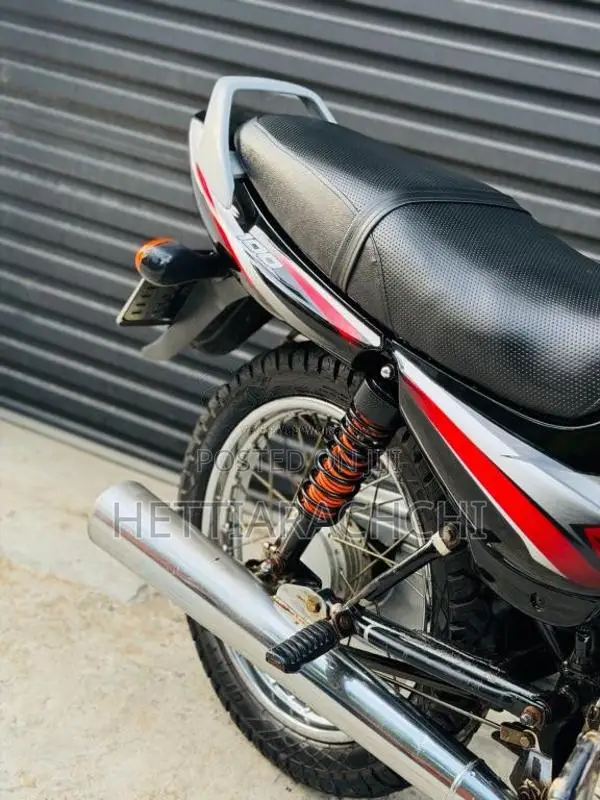 Bajaj CT-100 2015 Motorbike (Used)