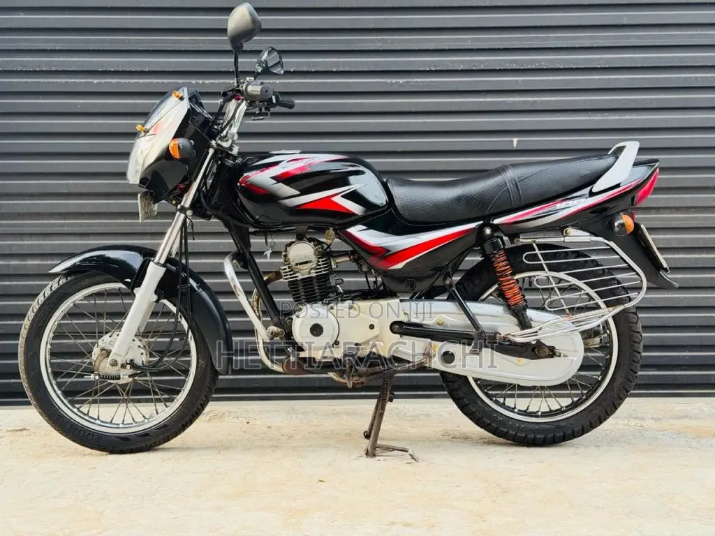 Bajaj CT-100 2015 Motorbike (Used)