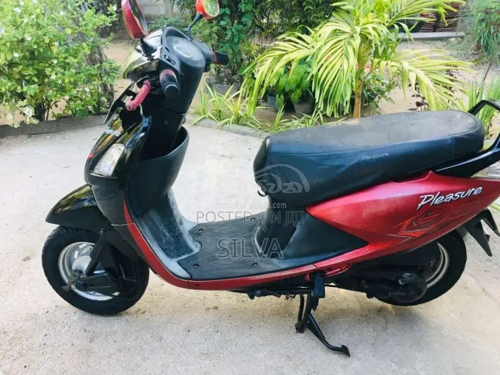 Hero Pleasure 2012 Motorbike (Used)