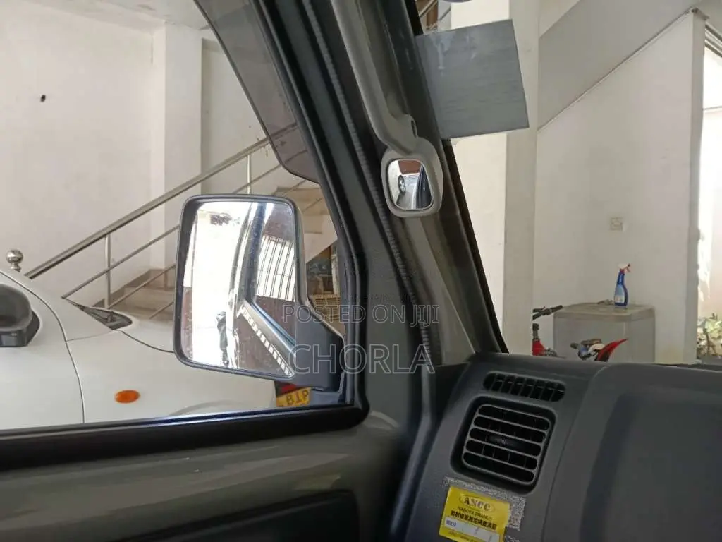 Suzuki Carry 2023 Lorry (Used)