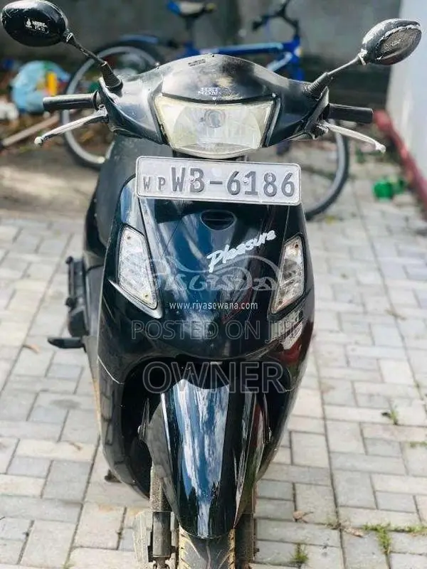 Hero Pleasure 2011 Motorbike (Used)