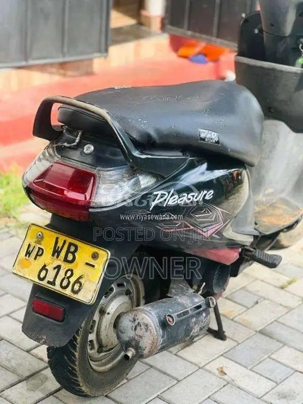 Hero Pleasure 2011 Motorbike (Used)