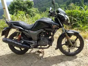Hero Hunk 2012 Motorbike (Used)
