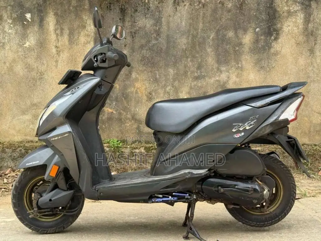Honda Dio Dx 2019 Motorbike (Used)
