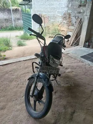 Hero Hf Deluxe 2016 Motorbike (Used)