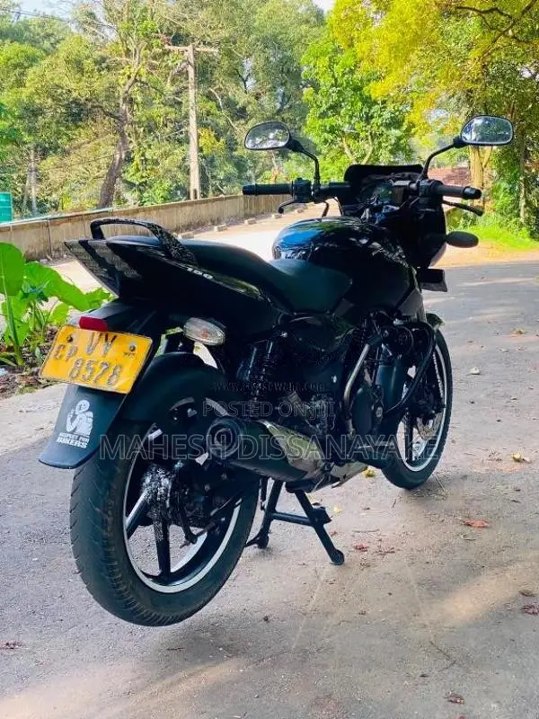 Bajaj Pulsar 2010 Motorbike (Used)