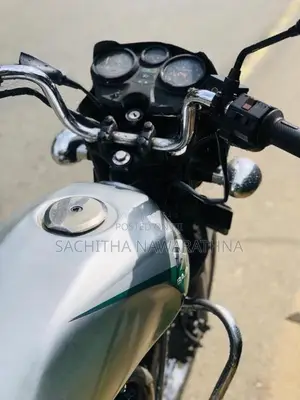 Bajaj Caliber 2002 Motorbike (Used)