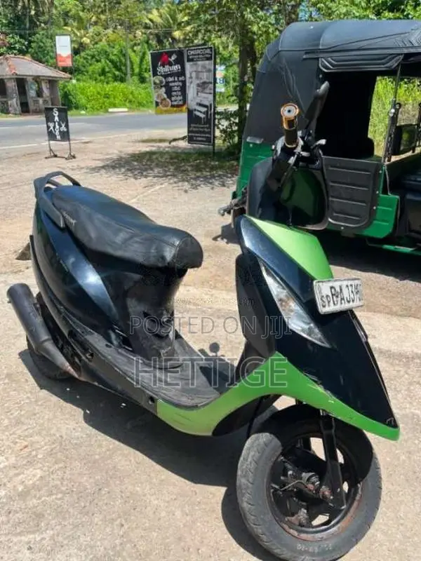 TVS Scooty Streak 2014 Motorbike (Used)