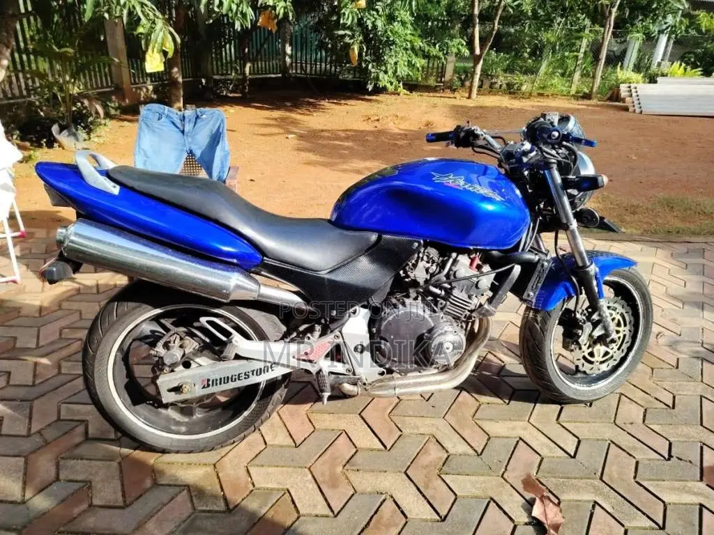 Honda Hornet 2010 Motorbike (Used)
