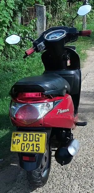 Hero Pleasure 2015 Motorbike (Used)