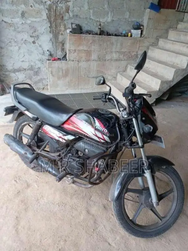 Hero Hf Deluxe 2016 Motorbike (Used)