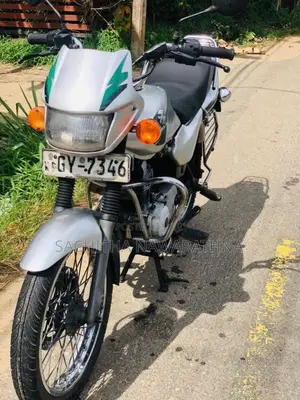 Bajaj Caliber 2002 Motorbike (Used)