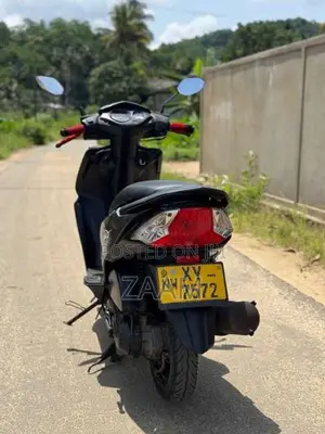 Honda Dio 2012 Motorbike (Used)