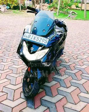 Suzuki Burgman 2019 Motorbike (Used)
