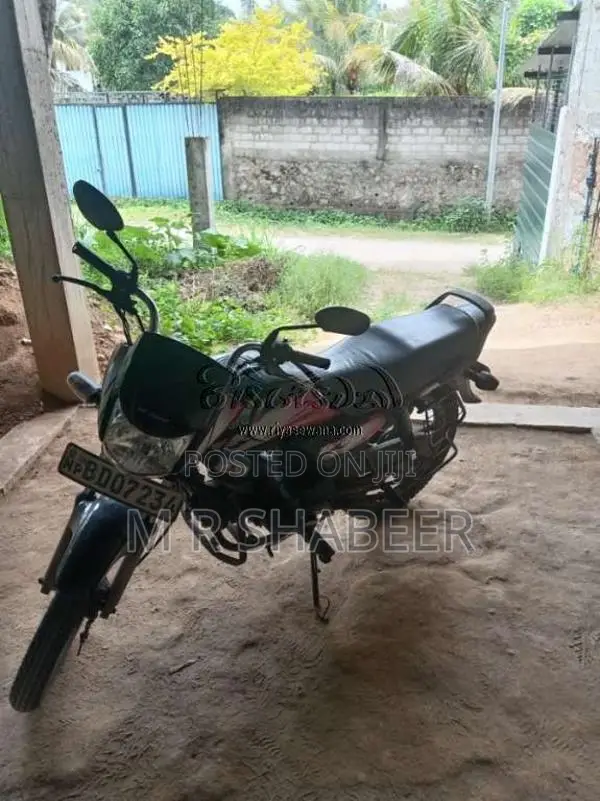 Hero Hf Deluxe 2016 Motorbike (Used)