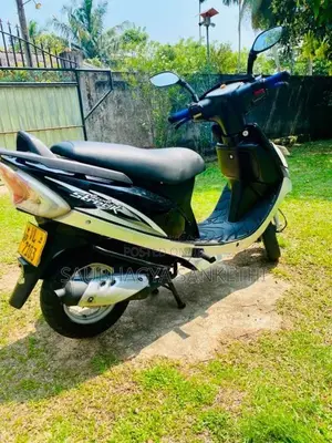 TVS Scooty Streak 2009 Motorbike (Used)