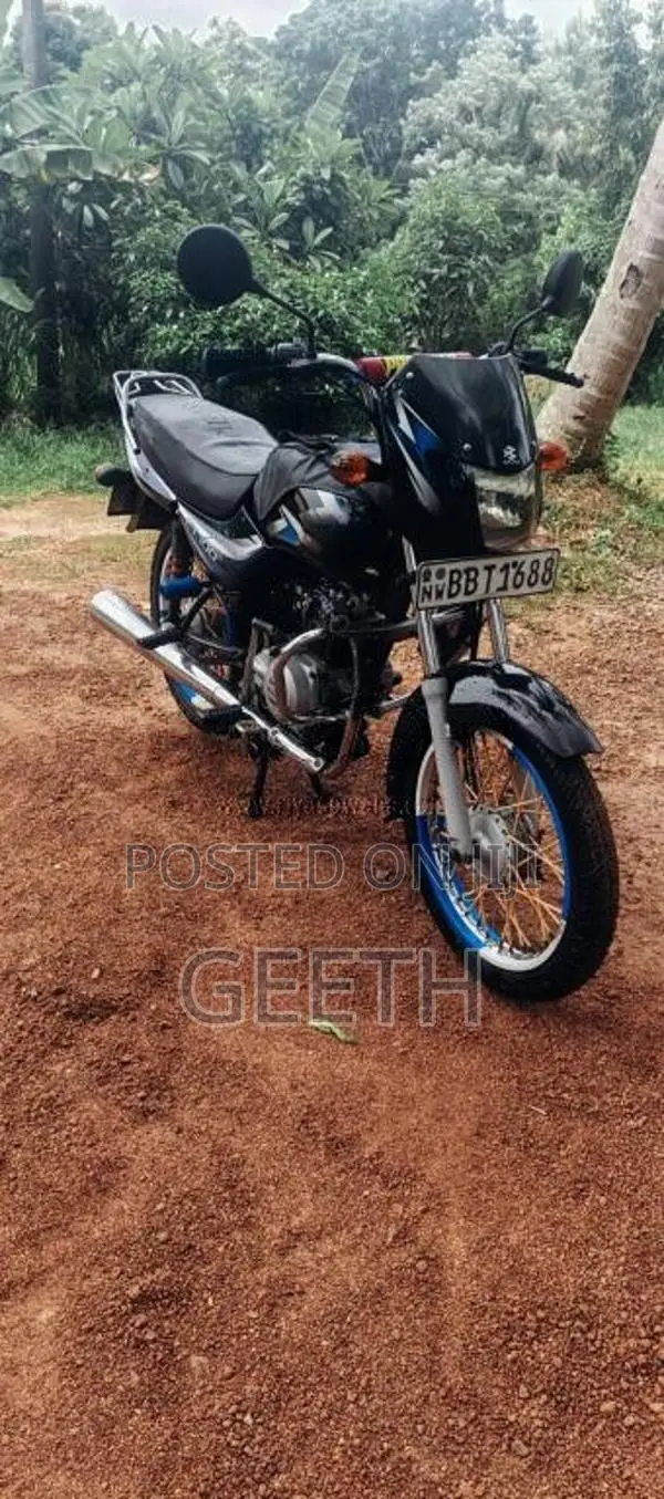 Bajaj CT-100 2015 Motorbike (Used)