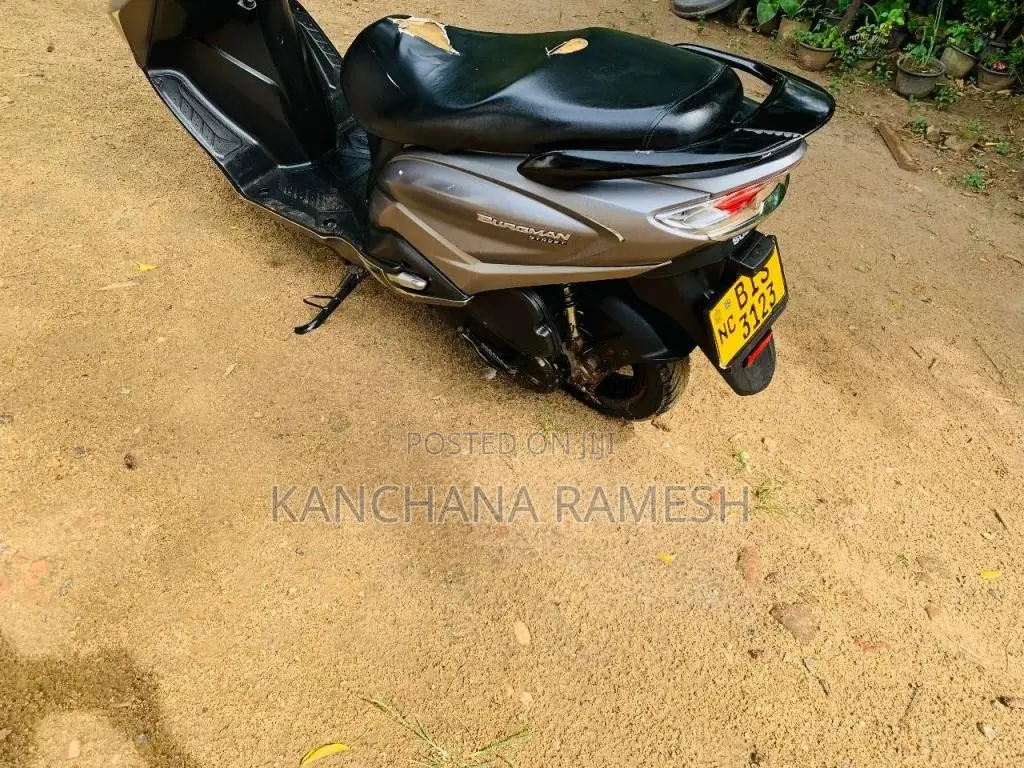 Suzuki BURGMAN 2019 Motorbike (Used)