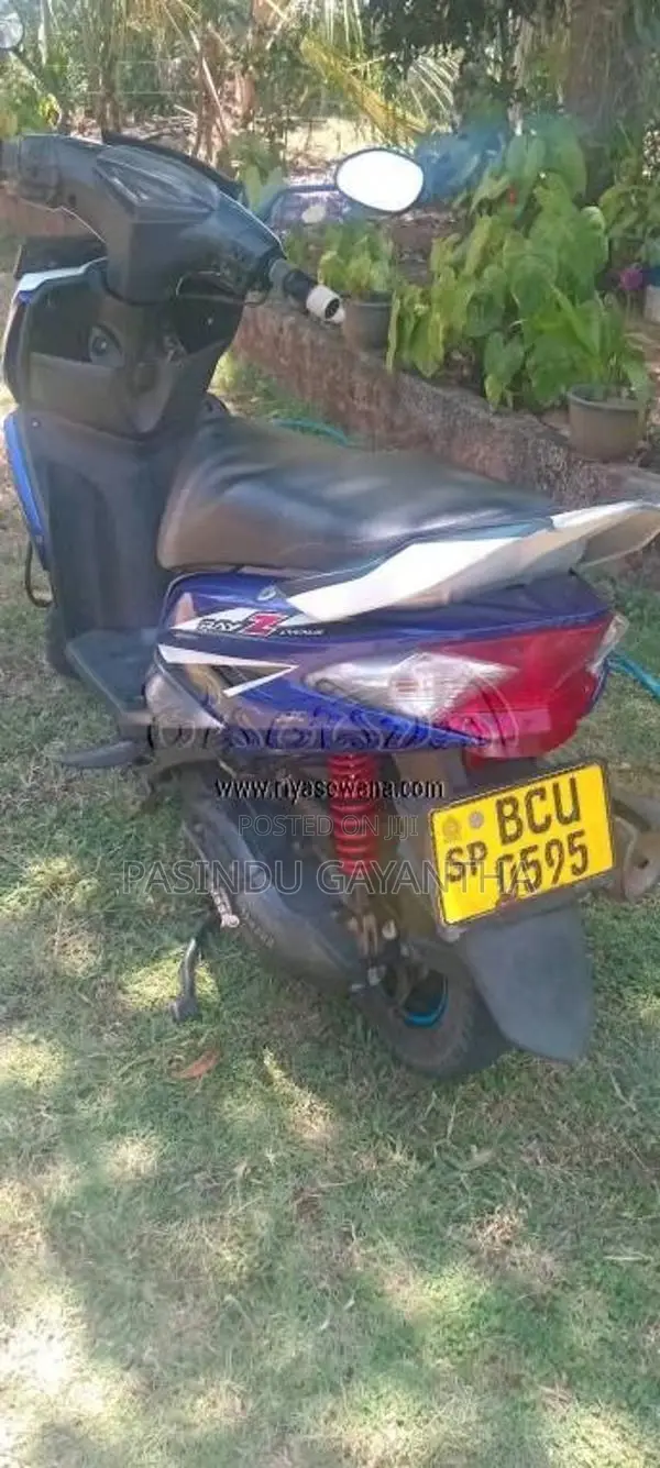 Yamaha Ray ZR 2015 Motorbike (Used)