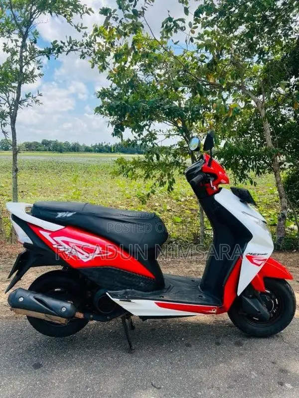 Honda Dio 2017 Motorbike (Used)