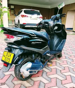 Suzuki Burgman 2019 Motorbike (Used)