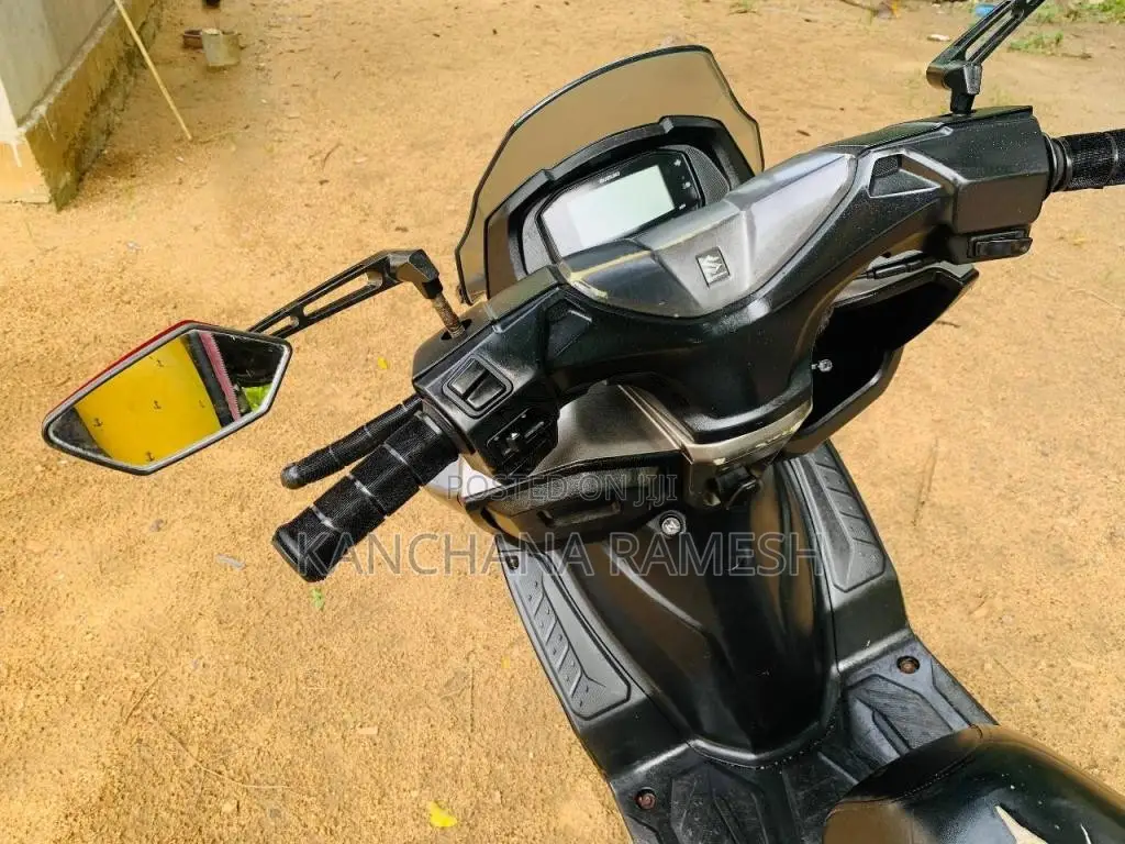 Suzuki BURGMAN 2019 Motorbike (Used)