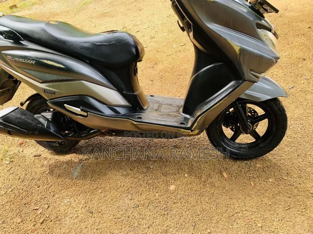 Suzuki BURGMAN 2019 Motorbike (Used)