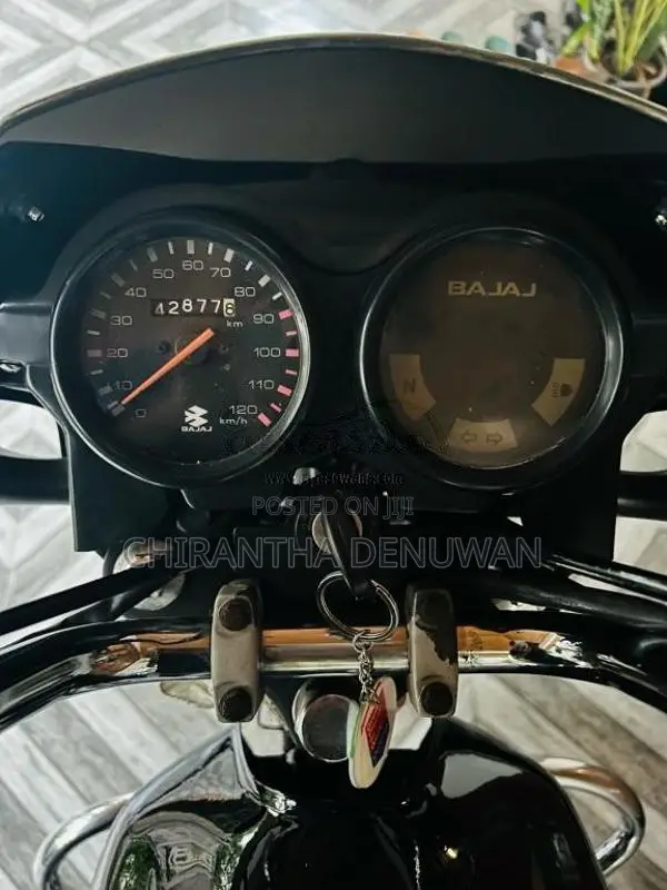 Bajaj CT-100 2015 Motorbike (Used)