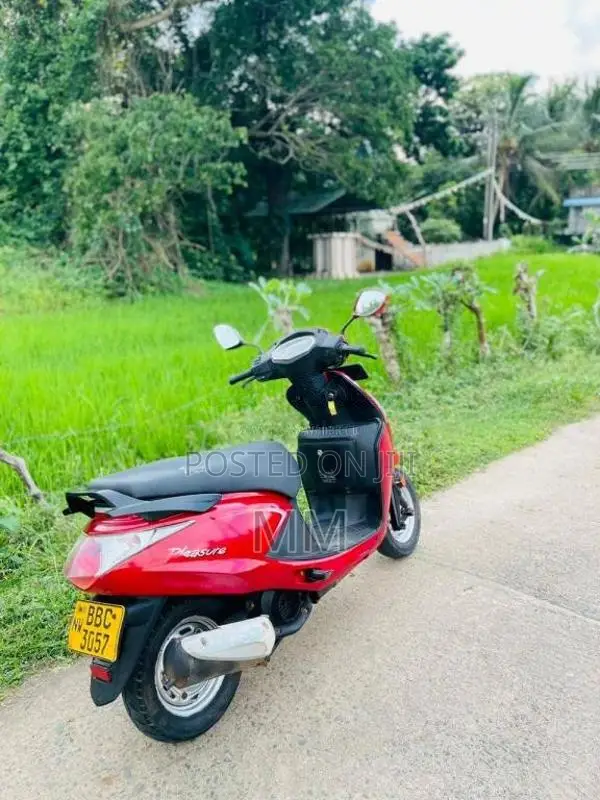 Hero Pleasure 2014 Motorbike (Used)