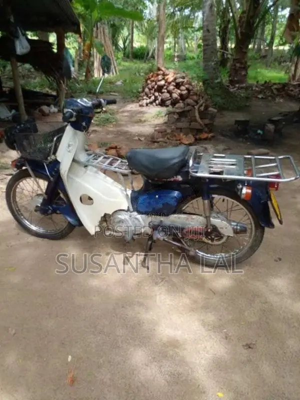 Honda Honda 2006 Motorbike (Used)