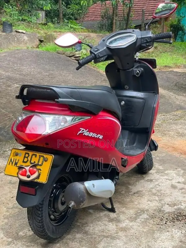 Hero Pleasure 2015 Motorbike (Used)