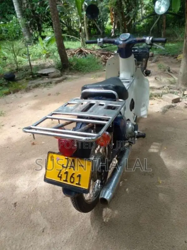 Honda Honda 2006 Motorbike (Used)