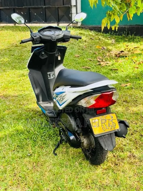 Honda Dio 2017 Motorbike (Used)