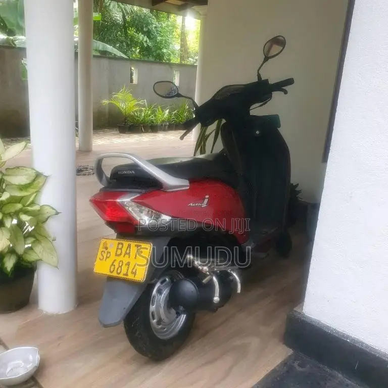 Honda Activa 2014 Motorbike (Used)